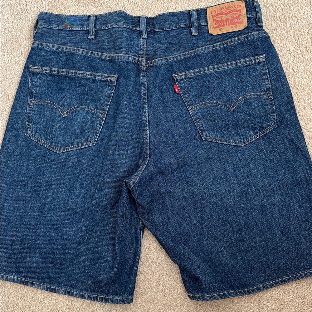 Levi's Jean Shorts Men’s Size 40, New - Picture 2 of 6